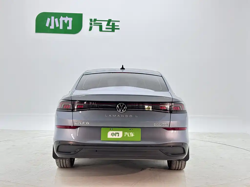 Lamando Lamando L 280 TSI DSG Dazzle Hot