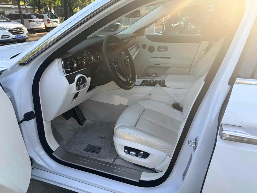 Ghost 6.7 T LWB Range