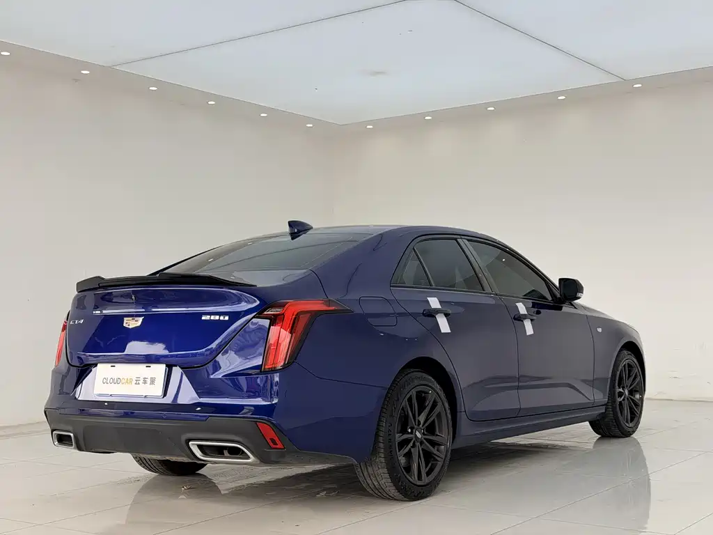 Cadillac CT4 28 T Luxury