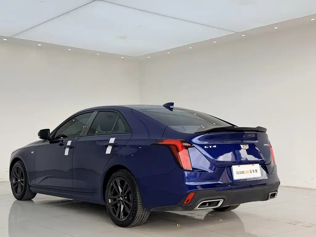 Cadillac CT4 28 T Luxury