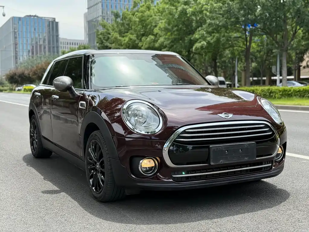 MINI CLUBMAN Facelift 1.5 T COOPER