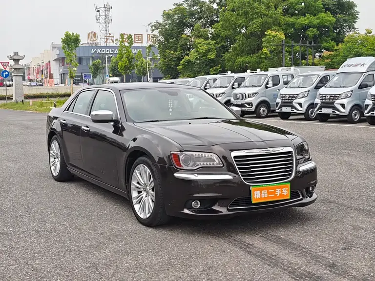 Chrysler 300 C (Import) 3.6 L Premium