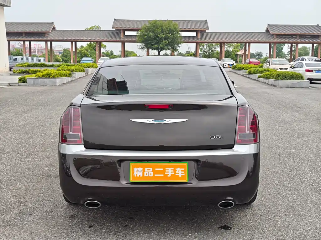Chrysler 300 C (Import) 3.6 L Premium