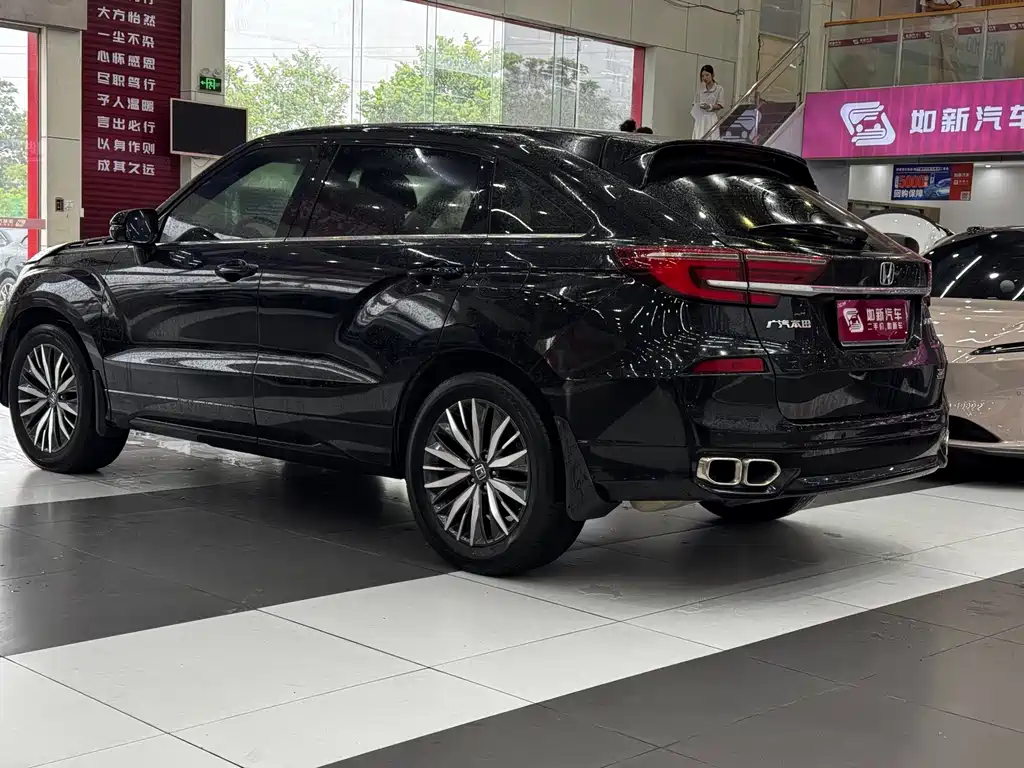Avancier 370 TURBO 2 WD Luxury
