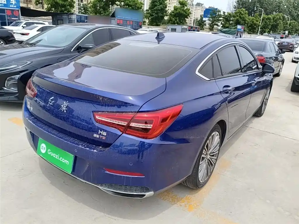 Hongqi H5 Classic Facelift 1.8 T Auto Connected Flagship Charm