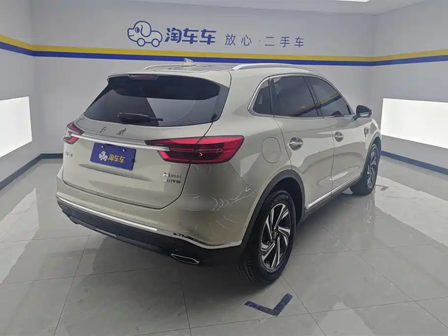 Hongqi HS5 Facelift 2.0 T Connected Flagship Enjoyment