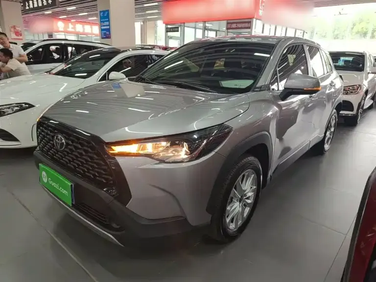 Toyota Corolla Cross 2.0 L Pioneer