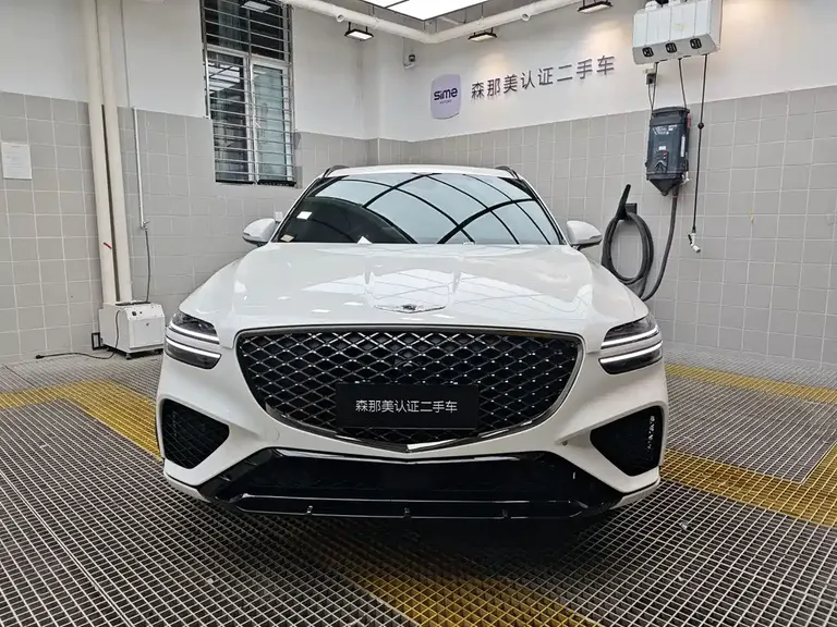Genesis GV70 捷尼赛思GV70 2023款 2.5 T 四驱旗舰版