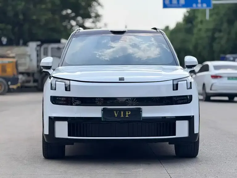 Lynk & Co 900 领克900 2025款 1.5 T Ultra 6座