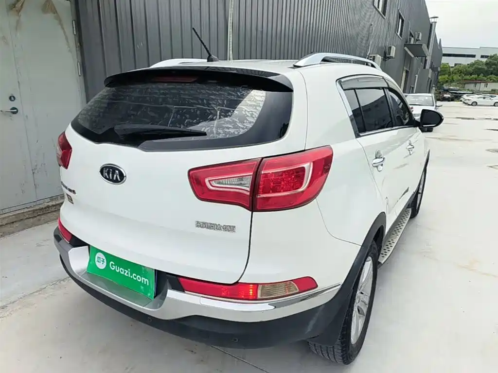 Sportage 2.0 L Auto 2 WD GLS