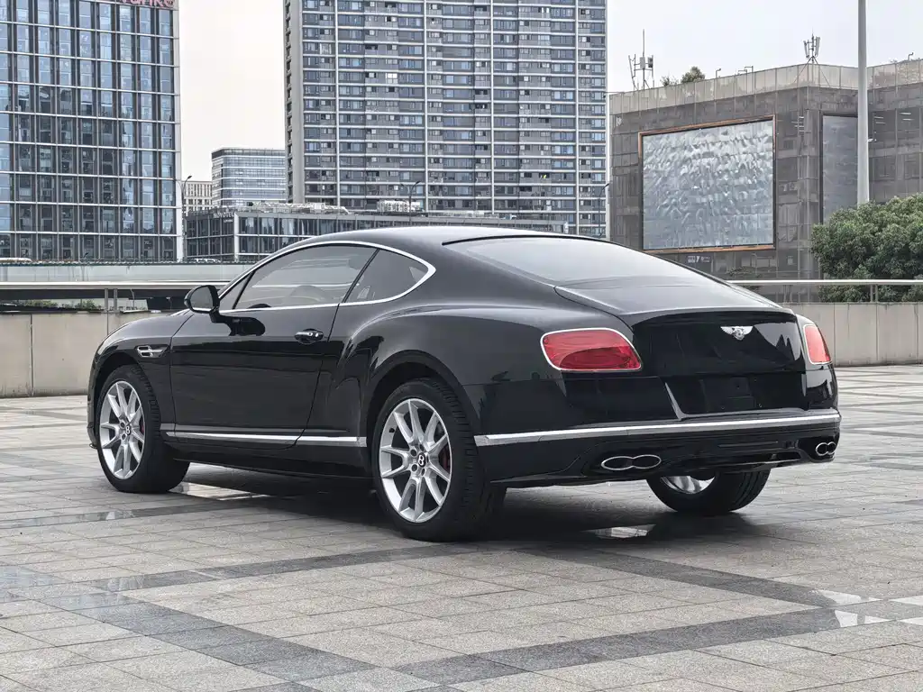 Continental GT 4.0 T GT V8 S Standard
