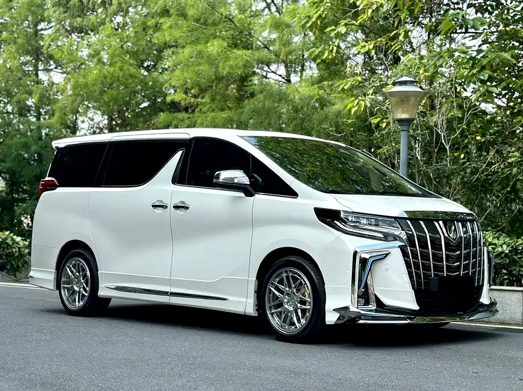 Alphard 3.5 L Distinguished