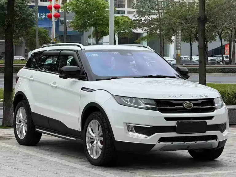 Landwind X7 2.0 T Panoramic Flagship