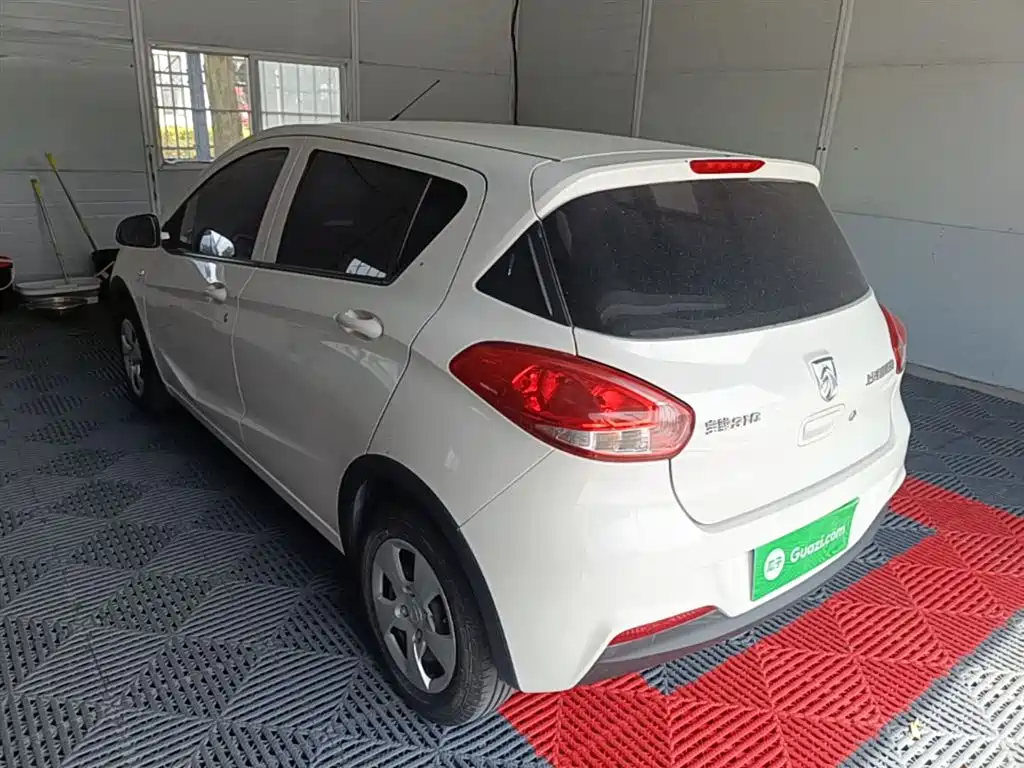 Baojun 310 1.2 L Manual Value