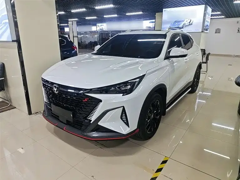 Changan X5 PLUS 1.5 T DCT Pioneer