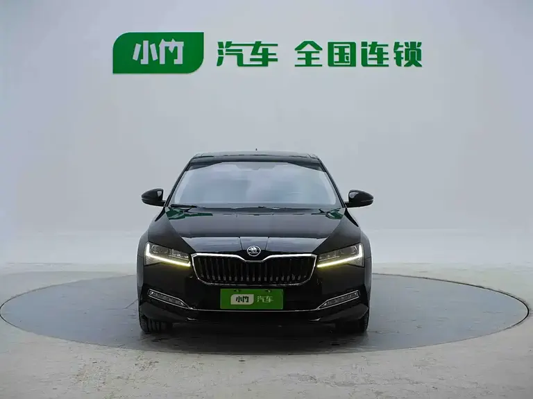 Skoda Superb Facelift TSI280 DSG Premium