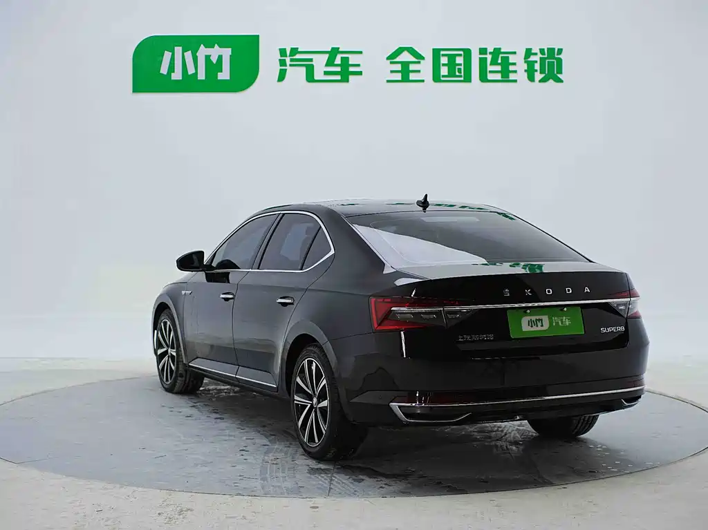 Superb Facelift TSI280 DSG Premium