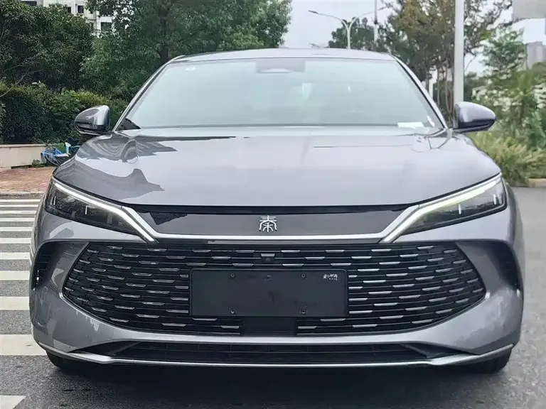 BYD Qin L DM-i 120 KM Leading