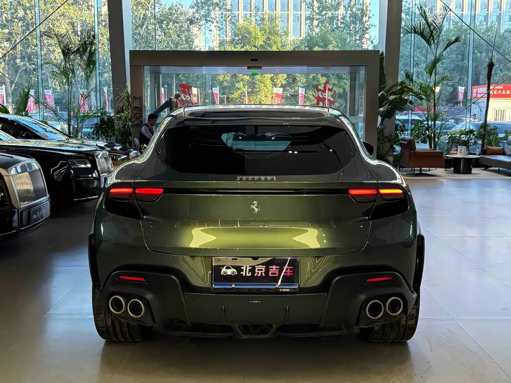 Purosangue 6.5 L V12