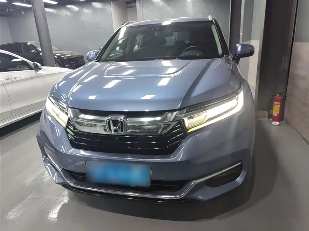 Avancier 370 TURBO 4 WD Supreme