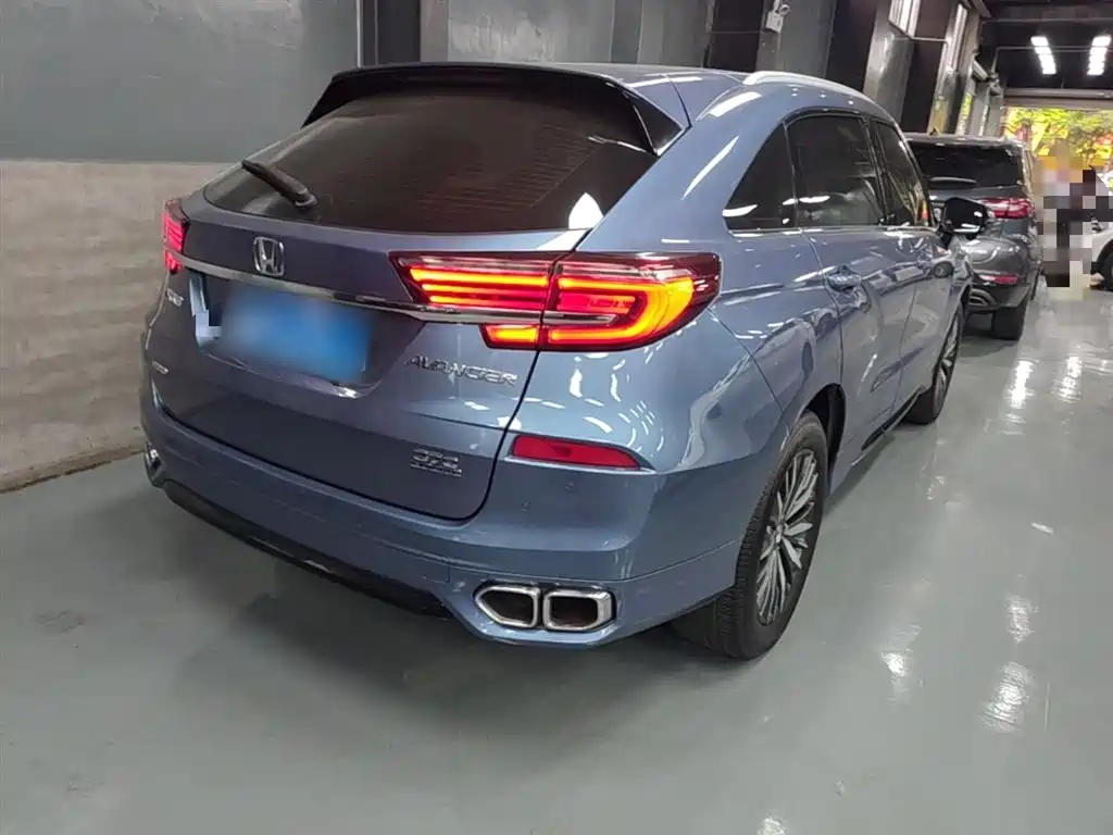 Avancier 370 TURBO 4 WD Supreme