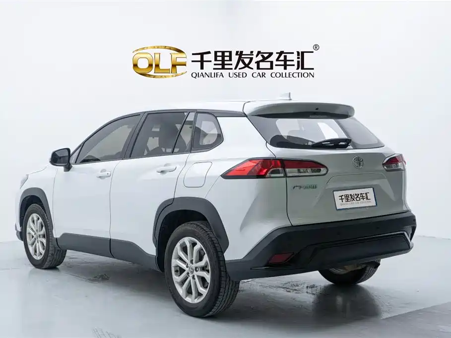 Frontlander 2.0 L CVT Leading plus