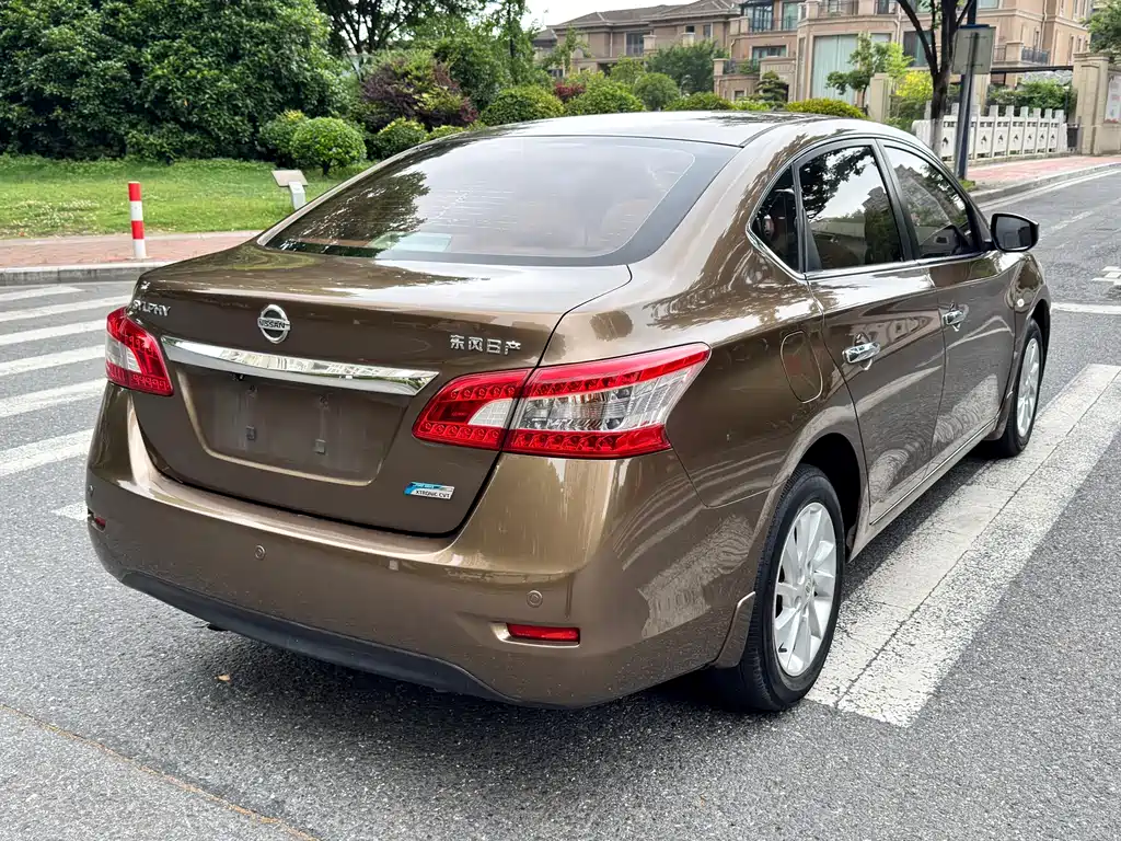 Sylphy 1.6 XL CVT Luxury