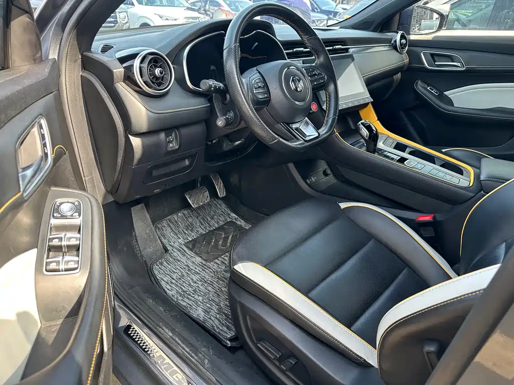 MG6 Pro 1.5 T Auto Leading Trend Luxury