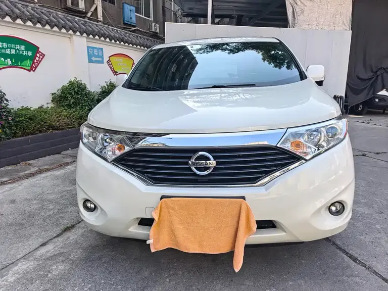 Nissan Quest 3.5 L SL