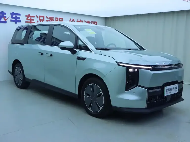 Maxus Dajia 7 Super Hybrid Long Range Joy