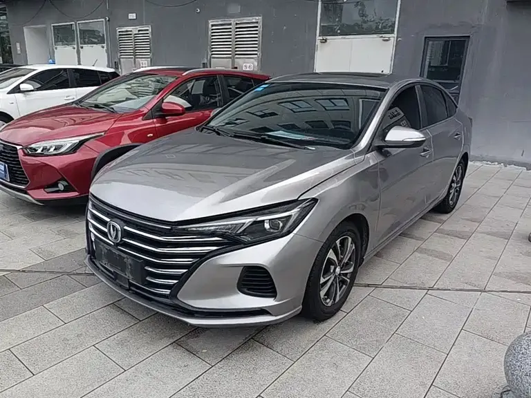 Changan Eado PLUS Million 1.6 L GDI CVT Luxury