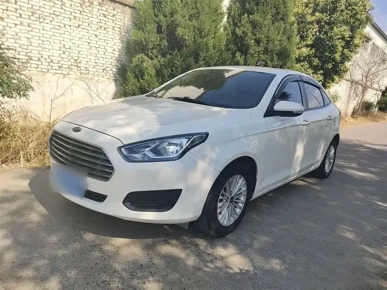 Ford Escort Facelift 1.5 L Auto Comfort