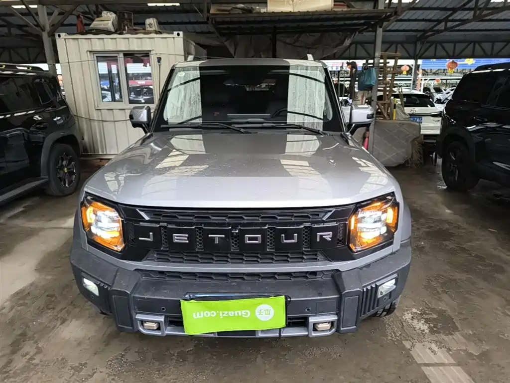 Jetour Traveller 捷途旅行者 2025款 1.5 TD DCT两驱探索+