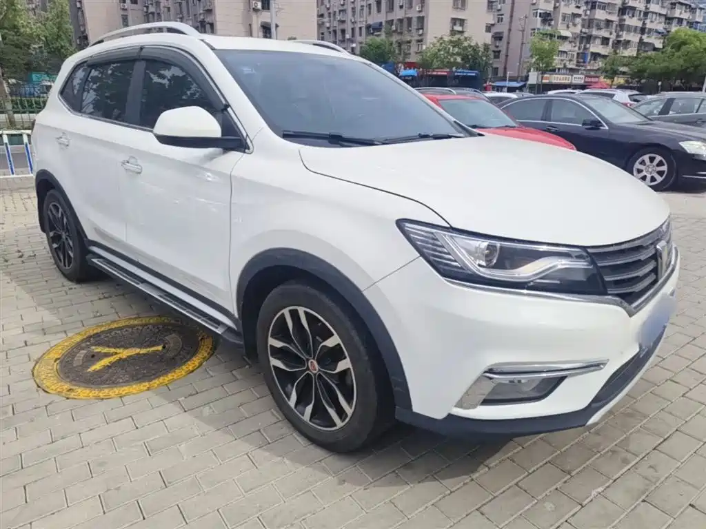 Roewe RX5 20 T 2 WD Auto Internet Smart Premium
