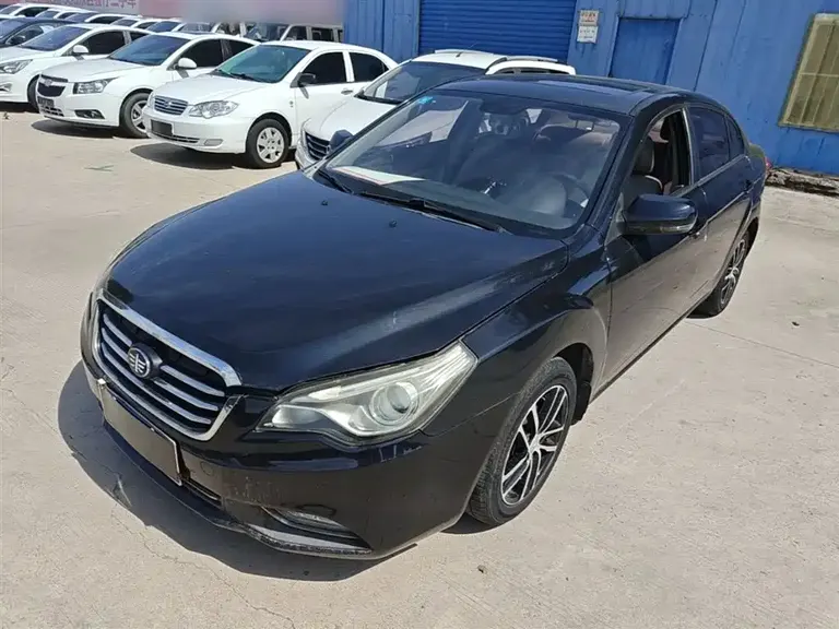 Besturn B50 1.6 L Manual Luxury