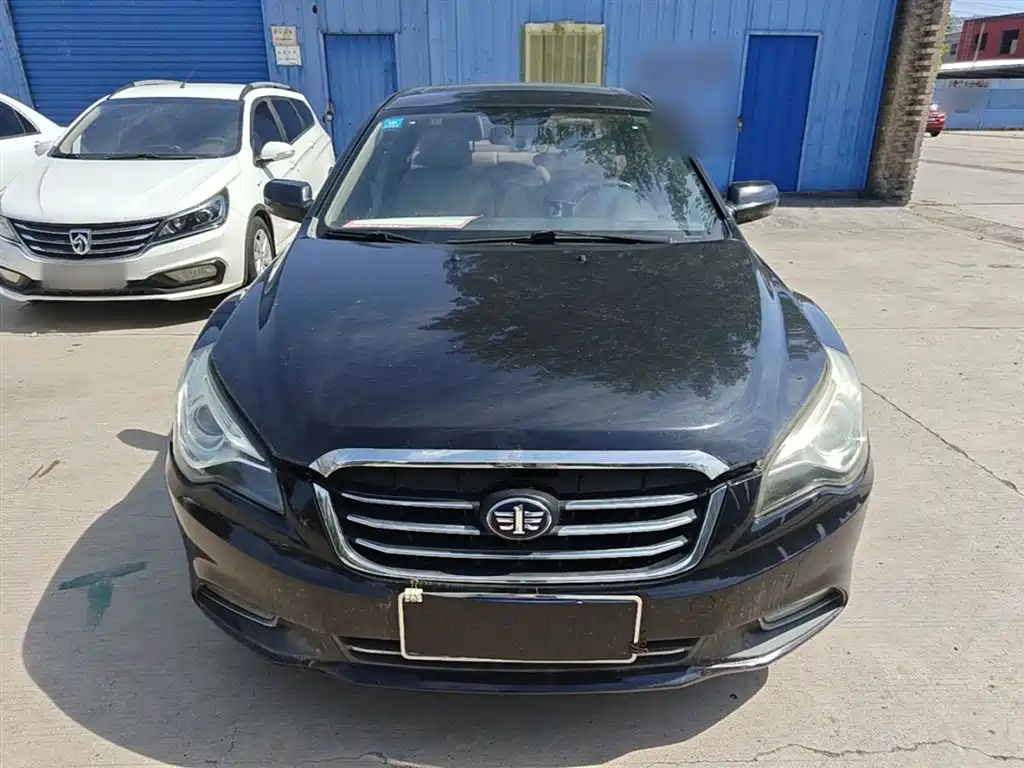 Besturn B50 1.6 L Manual Luxury