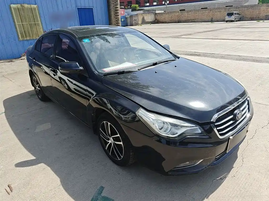 Besturn B50 1.6 L Manual Luxury