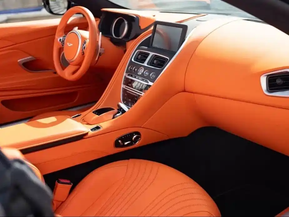 Aston Martin DB11 4.0 T V8 Volante