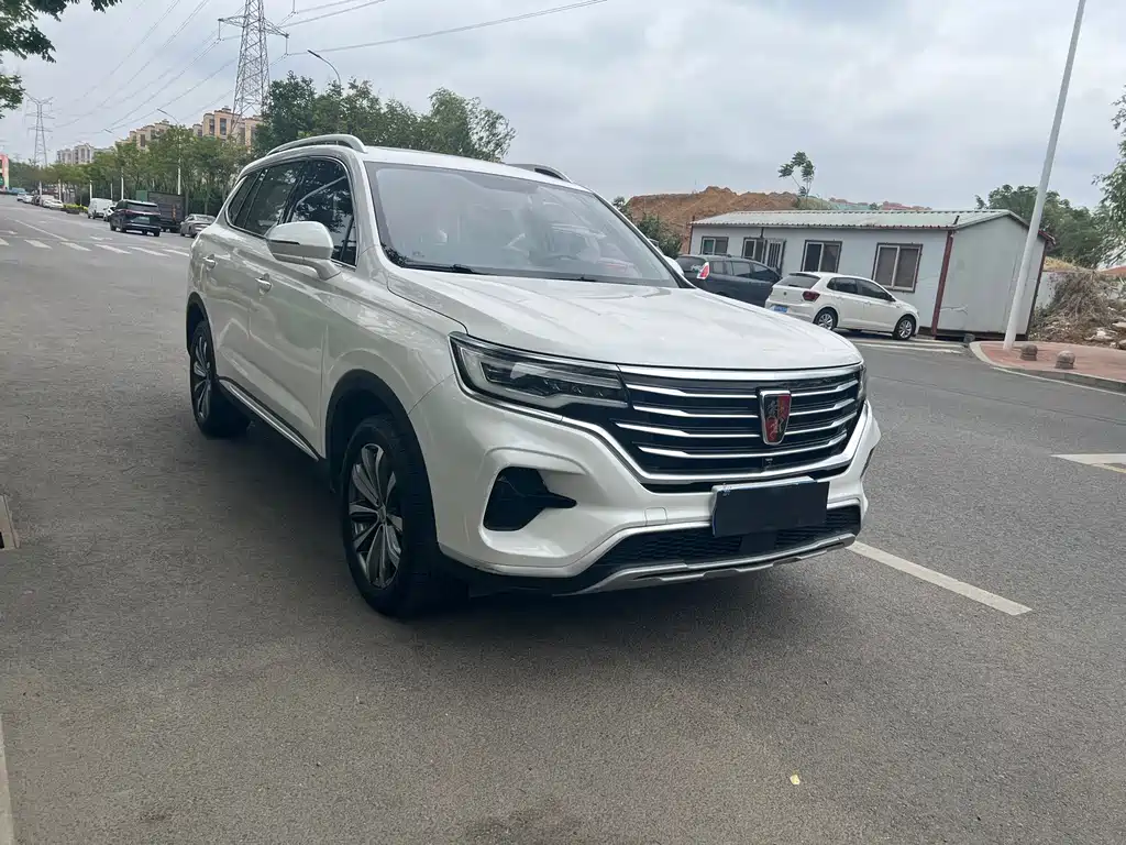 Roewe RX5 MAX 300 TGI Auto 4 G Connected Luxury