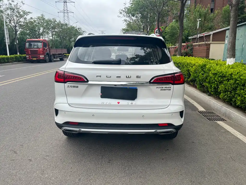 Roewe RX5 MAX 300 TGI Auto 4 G Connected Luxury