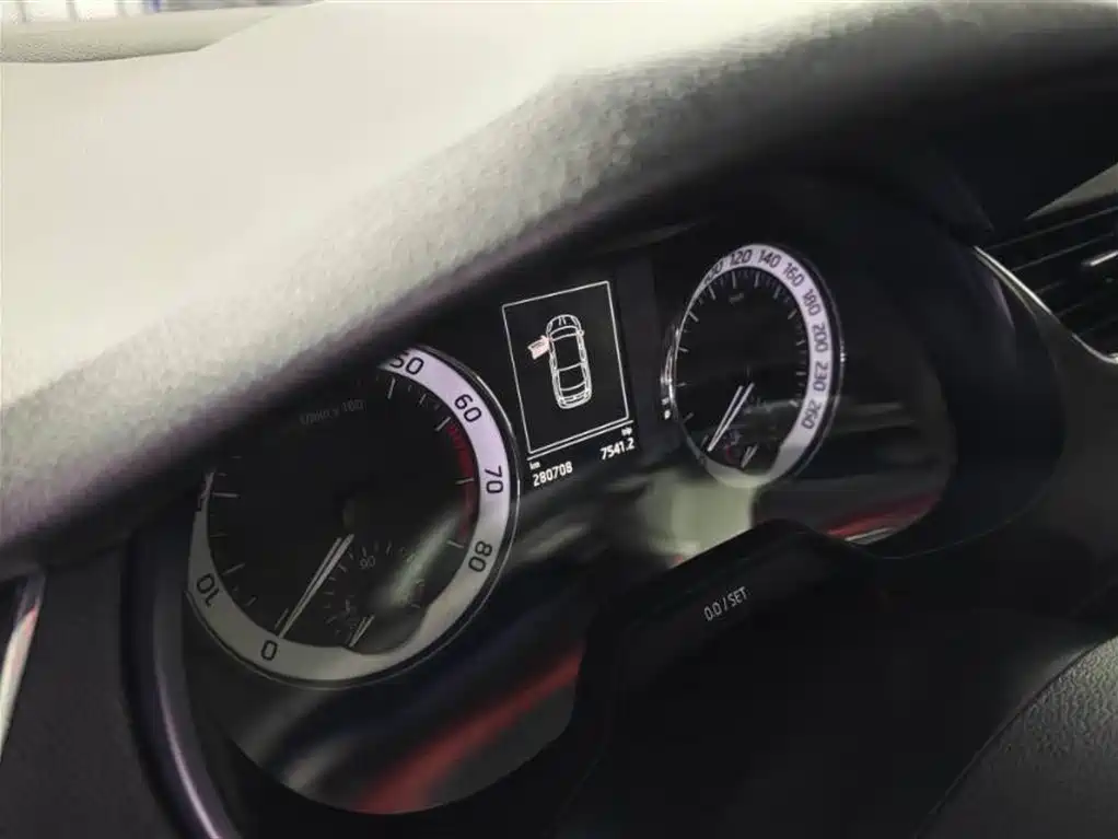 Octavia TSI280 DSG Luxury