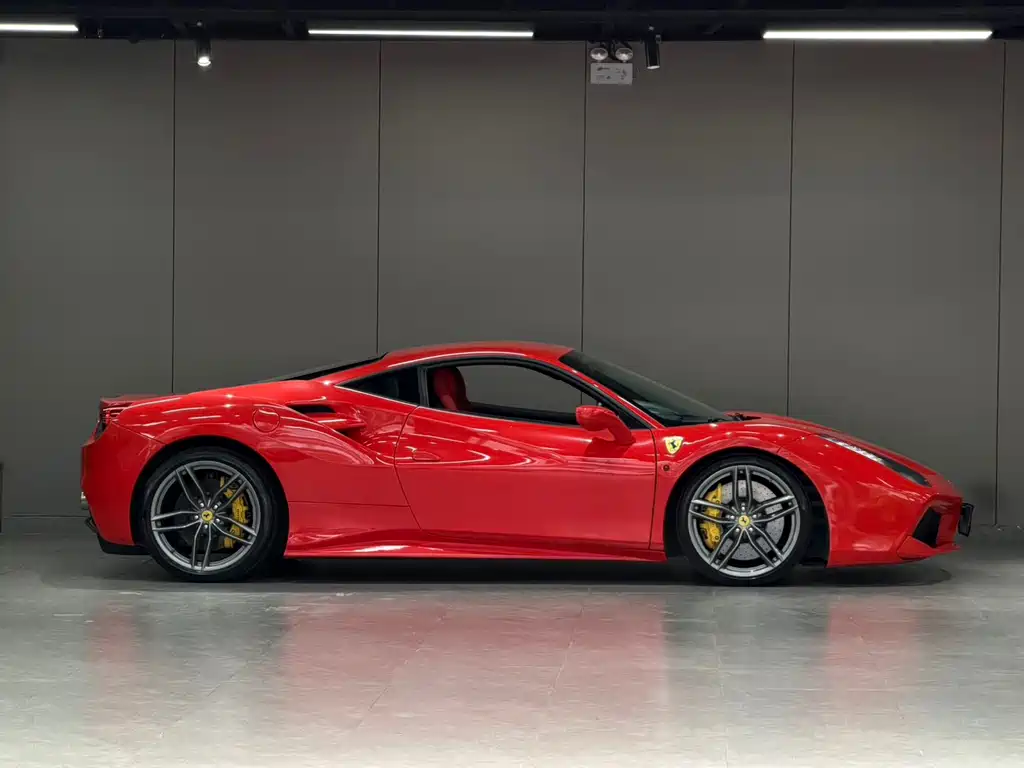 Ferrari 488 488 GTB