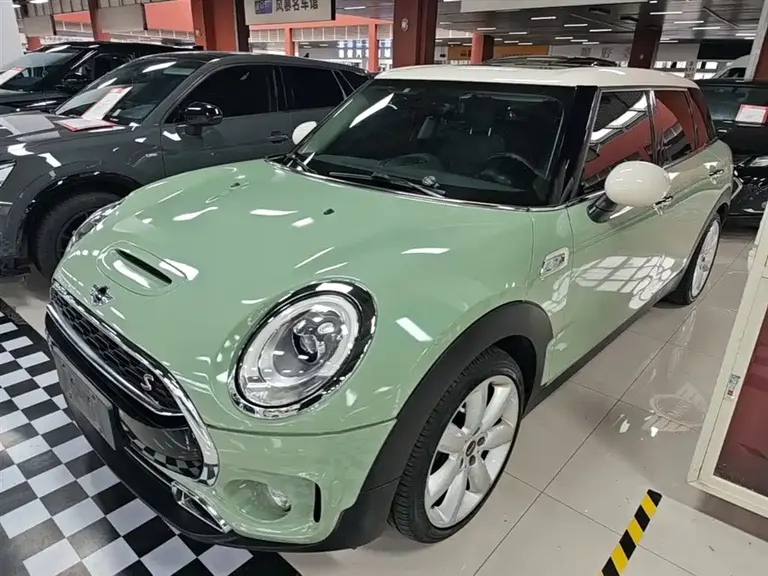 MINI CLUBMAN Facelift 2.0 T COOPER S