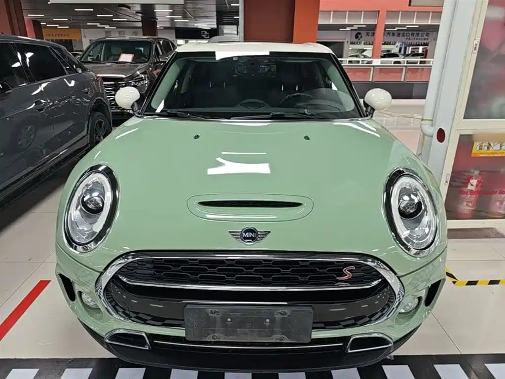 MINI CLUBMAN Facelift 2.0 T COOPER S