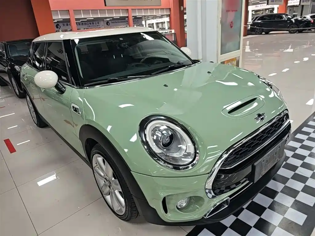MINI CLUBMAN Facelift 2.0 T COOPER S