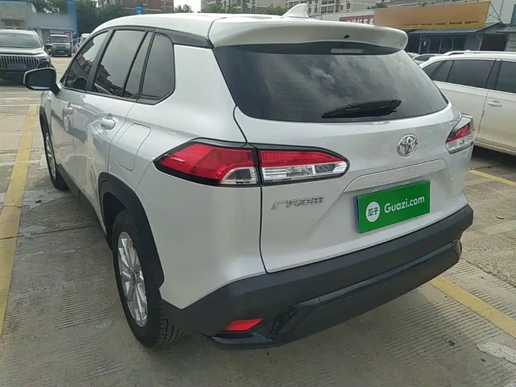 Frontlander 2.0 L CVT Leading