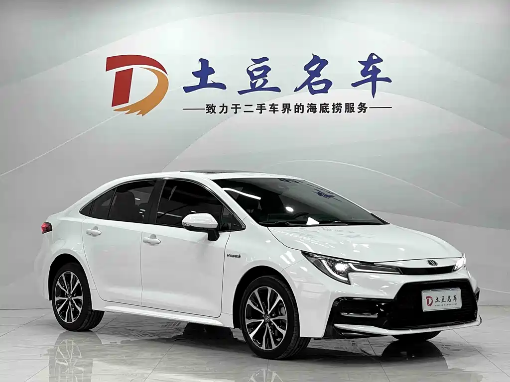 Levin Dual Engine 1.8 H E-CVT Sport
