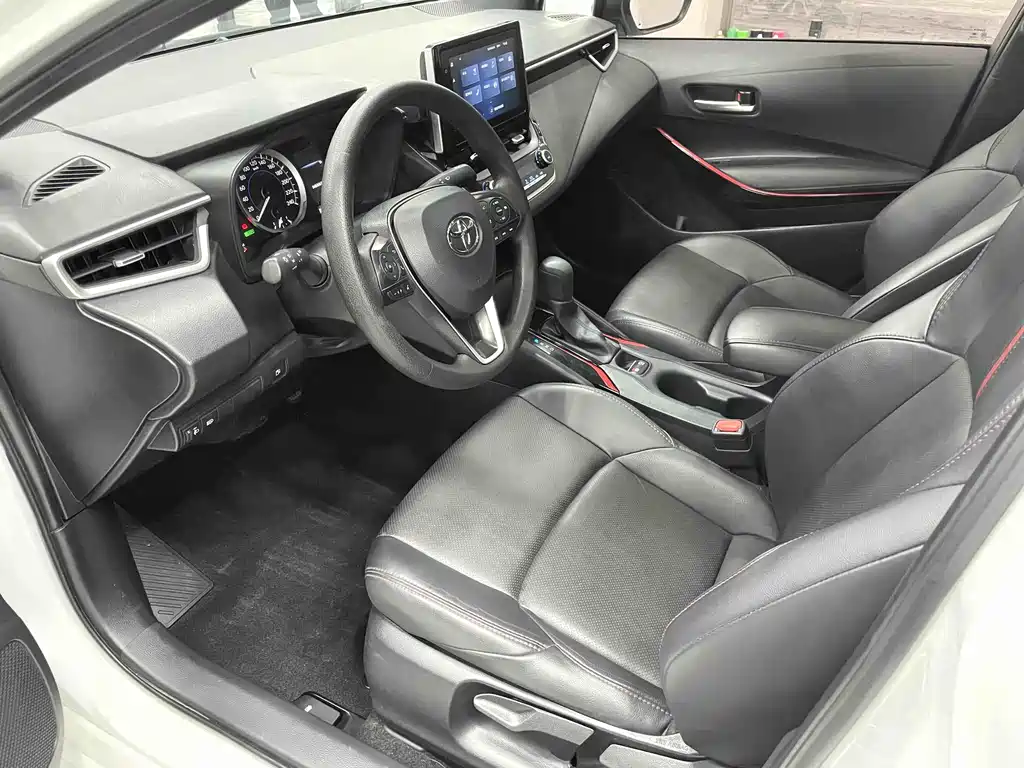 Levin Dual Engine 1.8 H E-CVT Sport