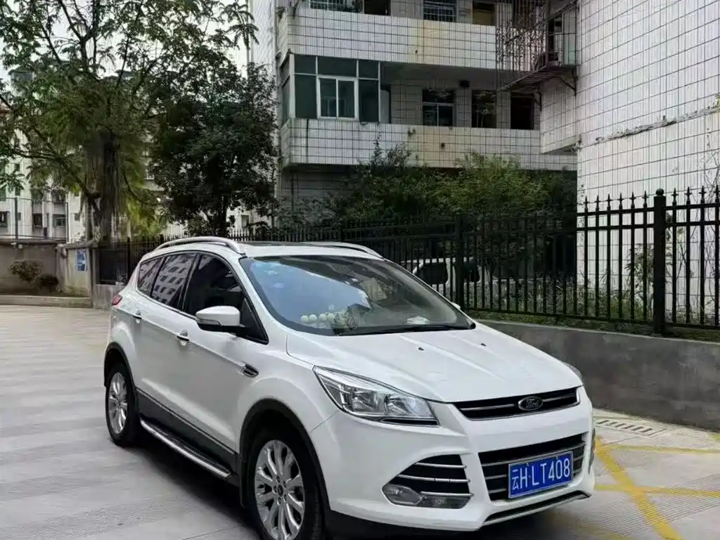 Kuga 2.0 L GTDi 4 WD Sport