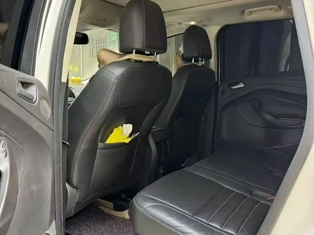 Kuga 2.0 L GTDi 4 WD Sport